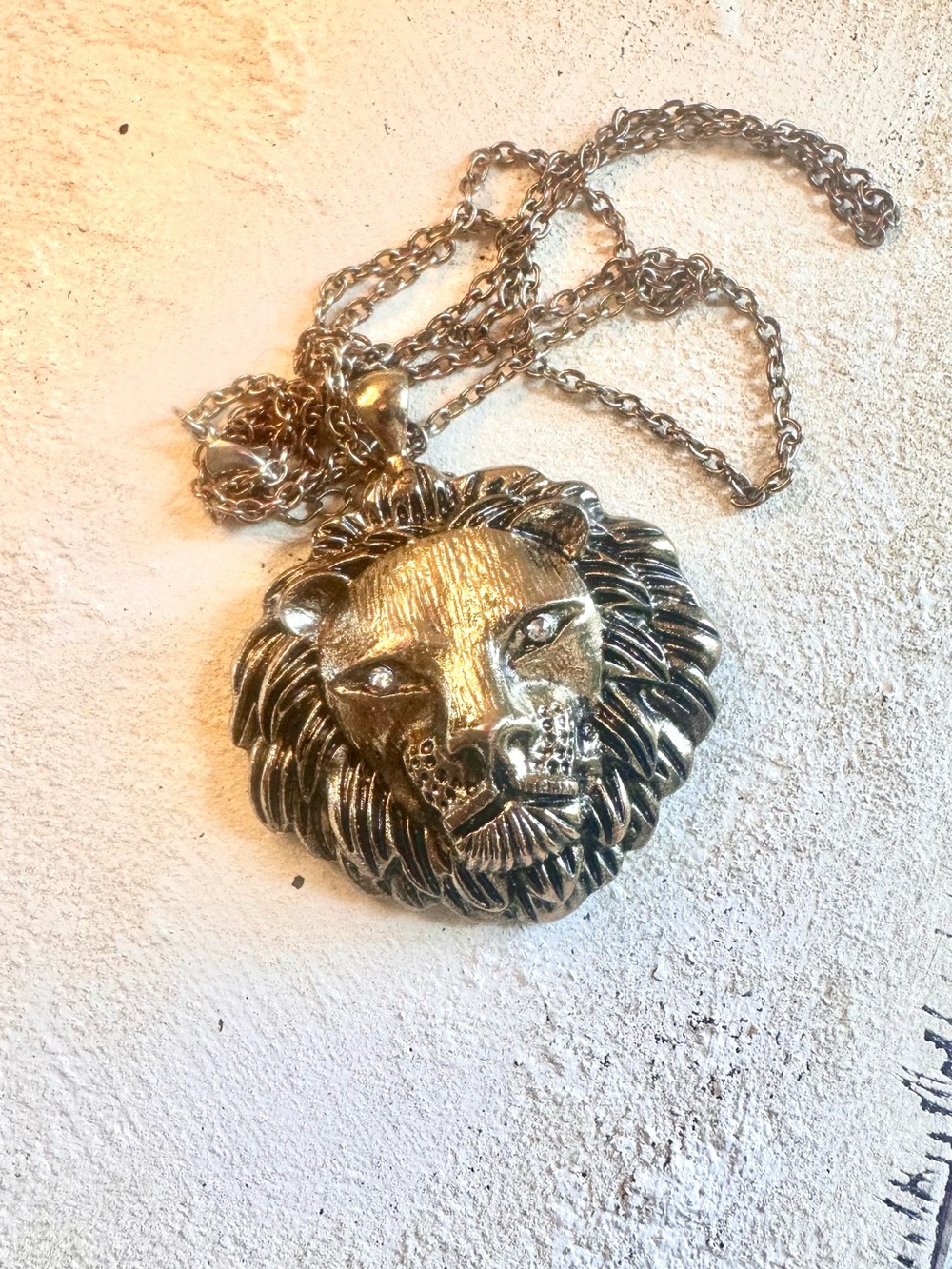 Lion Head Pendant Necklace in Gold-Tone